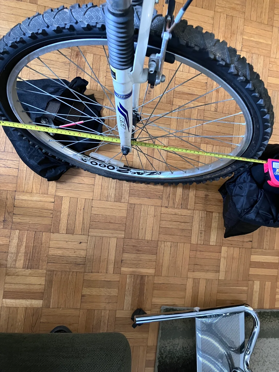 Infinity 26" Mountain Bike - Blue/White image indicator(5)