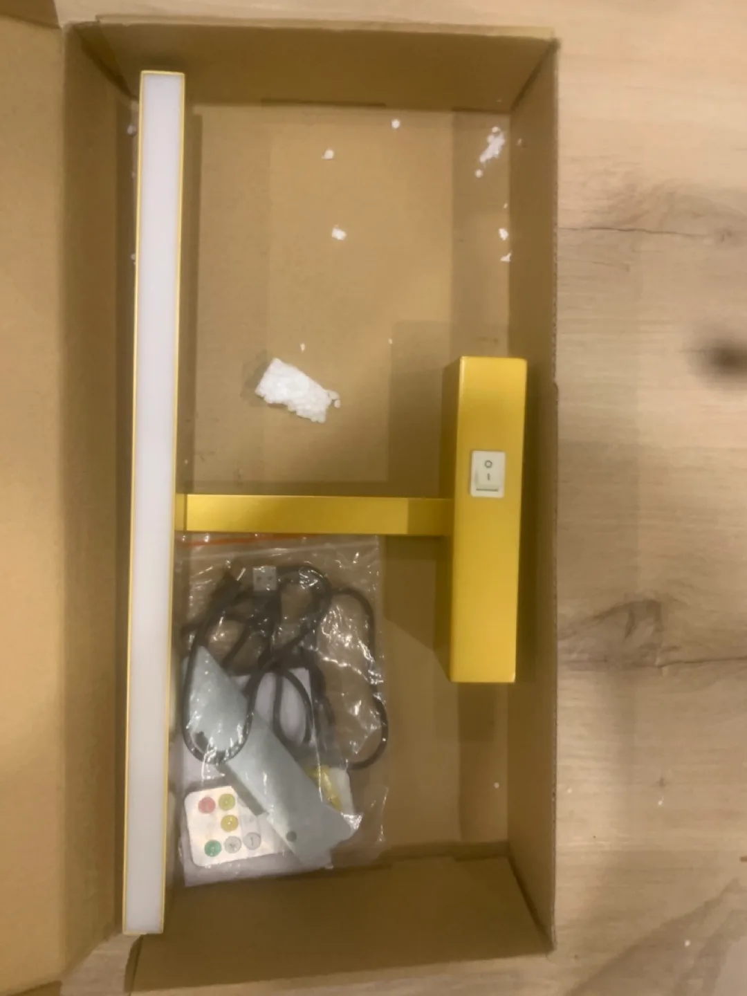 LED Bathroom Wall Light - Gold, 70cm - New in Box! image indicator(2)