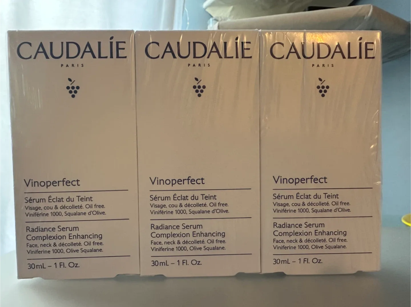 Caudalie Vinoperfect Radiance Serum image indicator(2)
