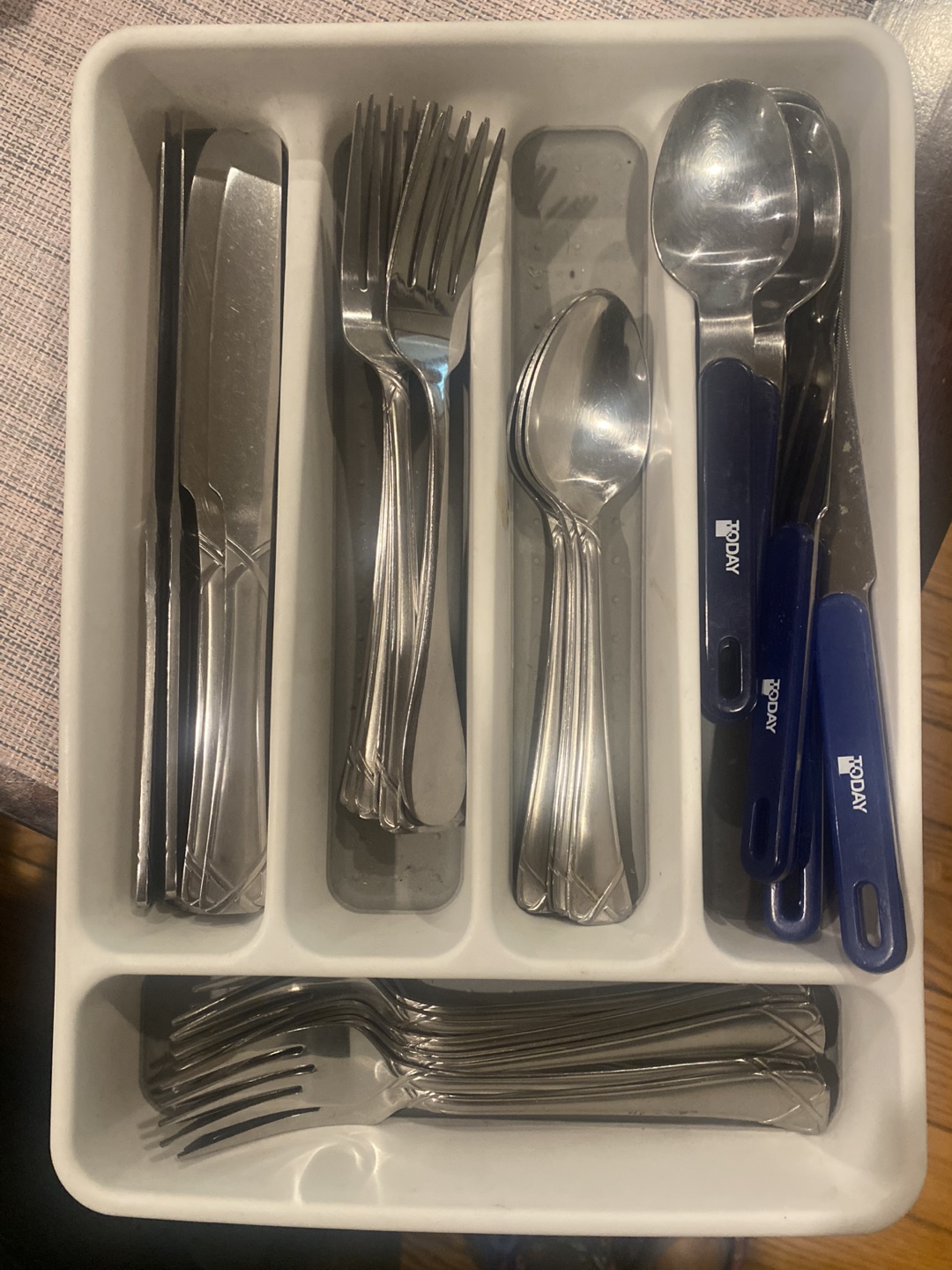 Today Cutlery Set with Organizer