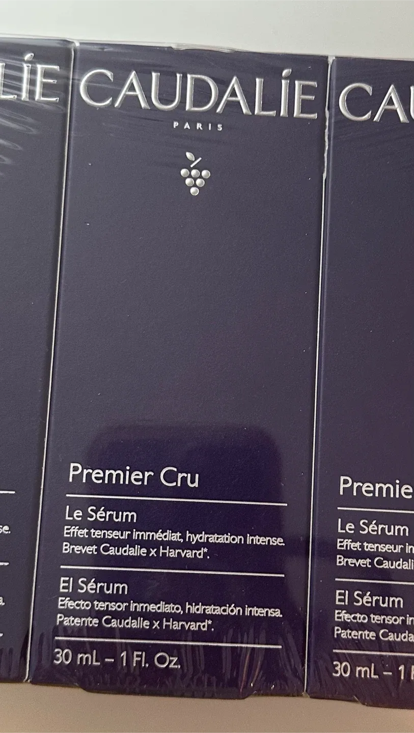 Caudalie Premier Cru The Serum 30ml image indicator(2)