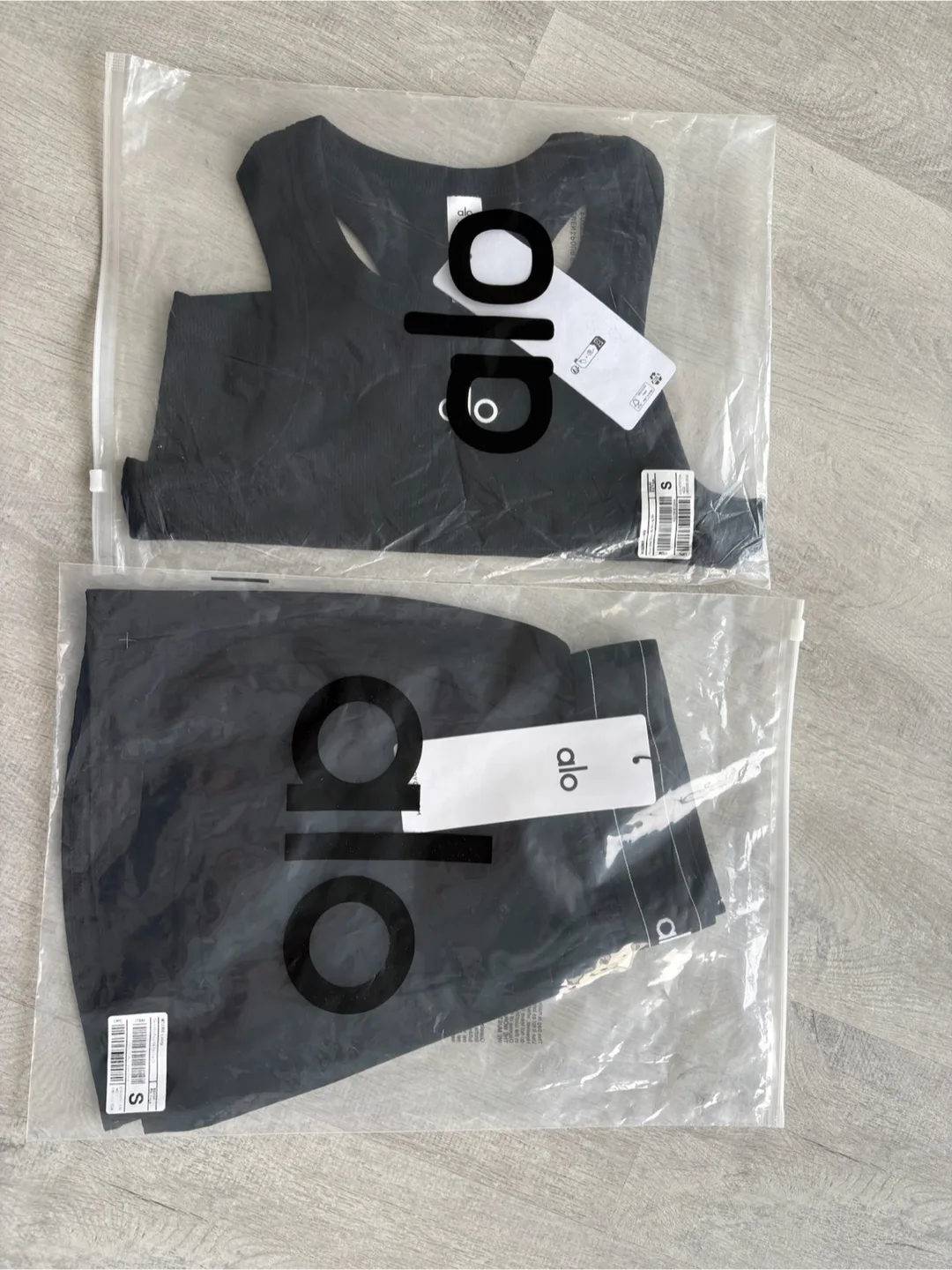 ALO Aspire Tank & Skirt Set - Black image indicator(2)