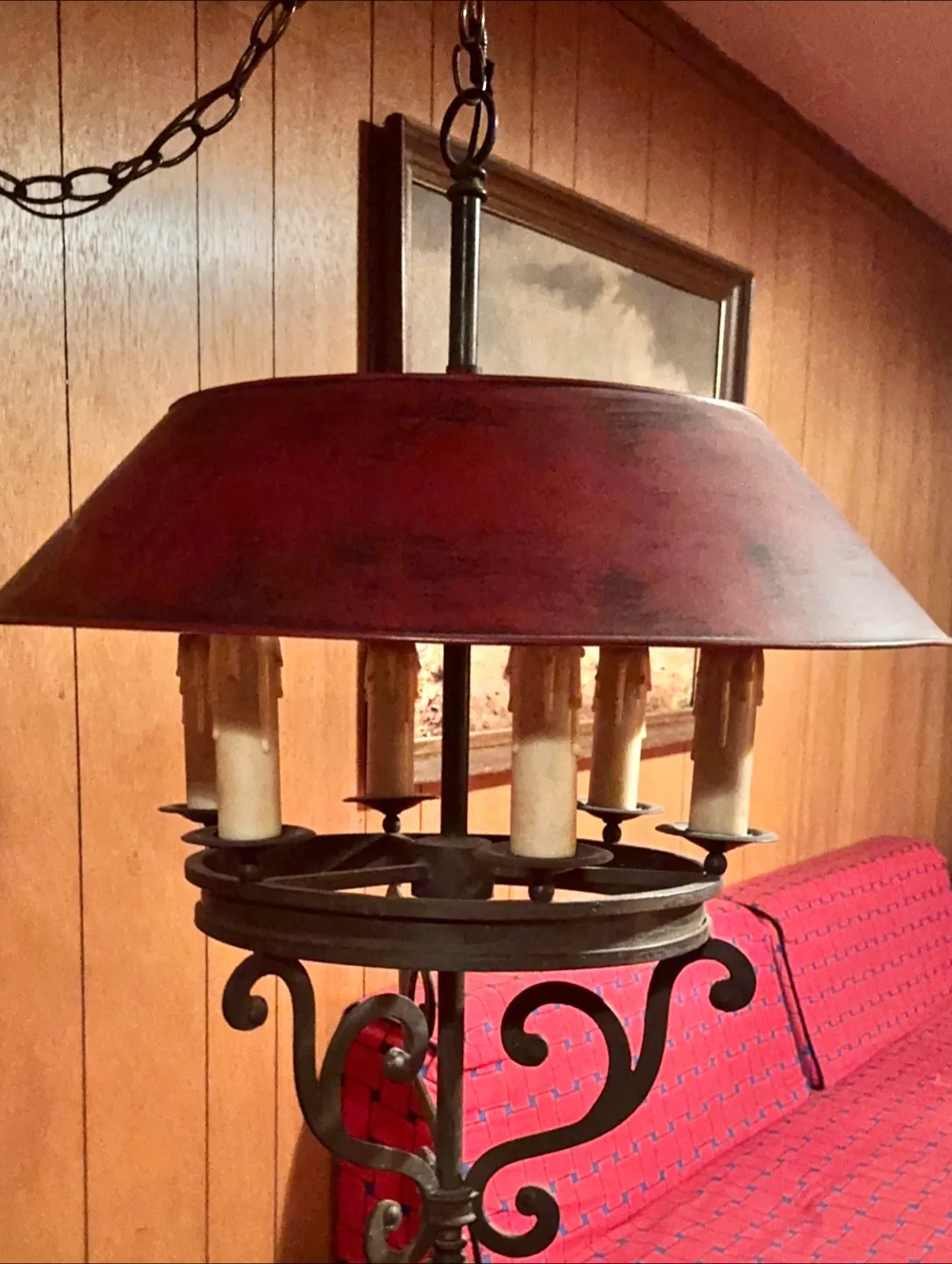 Hanging Chandelier thumbnail