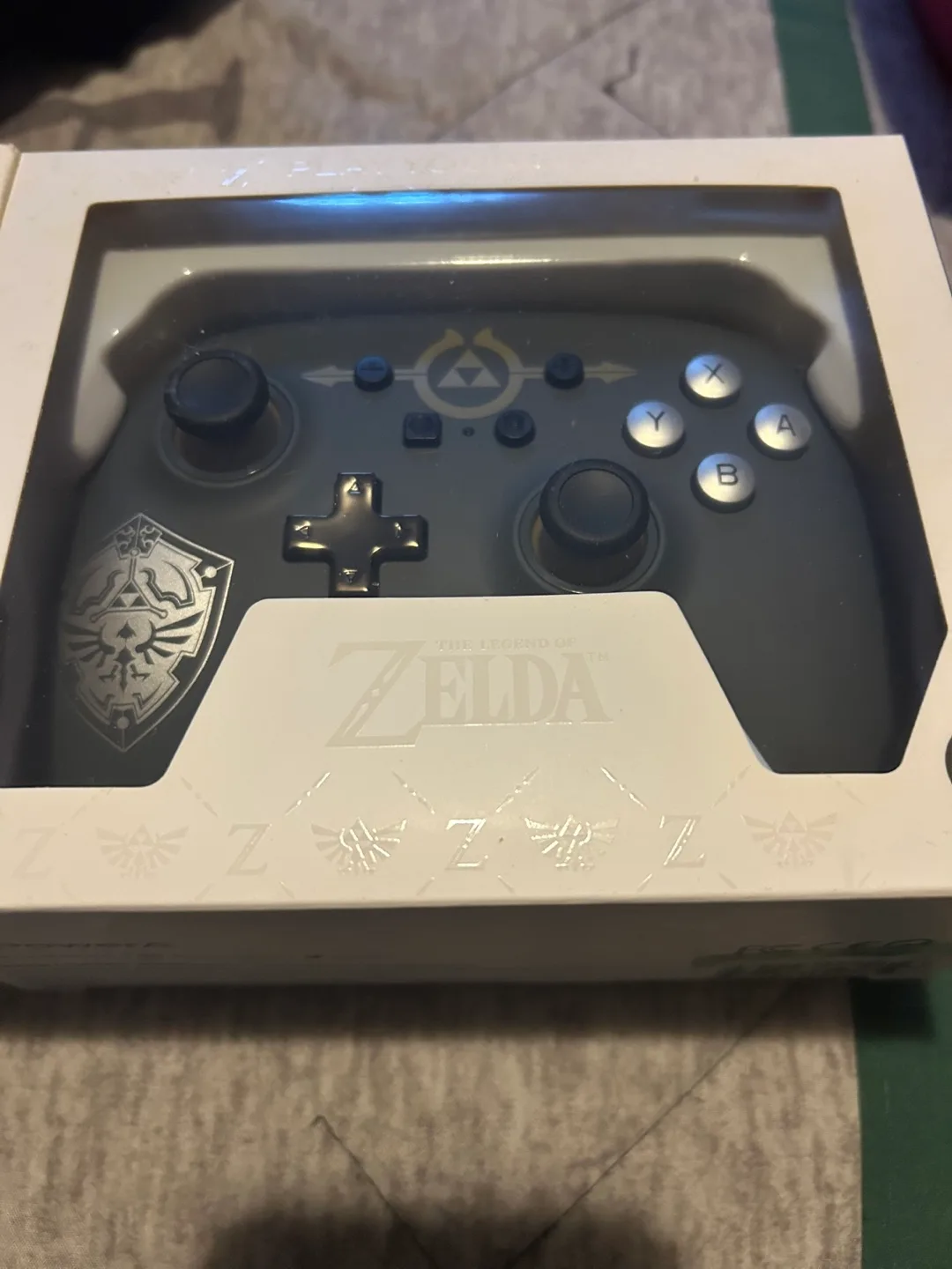 PowerA Enhanced Wired Controller Zelda Edition image indicator(2)