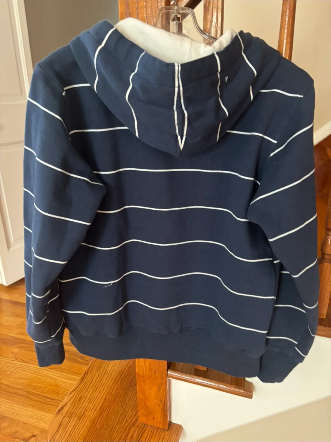 Authentic University of Oxford Striped Hoodie image indicator(2)