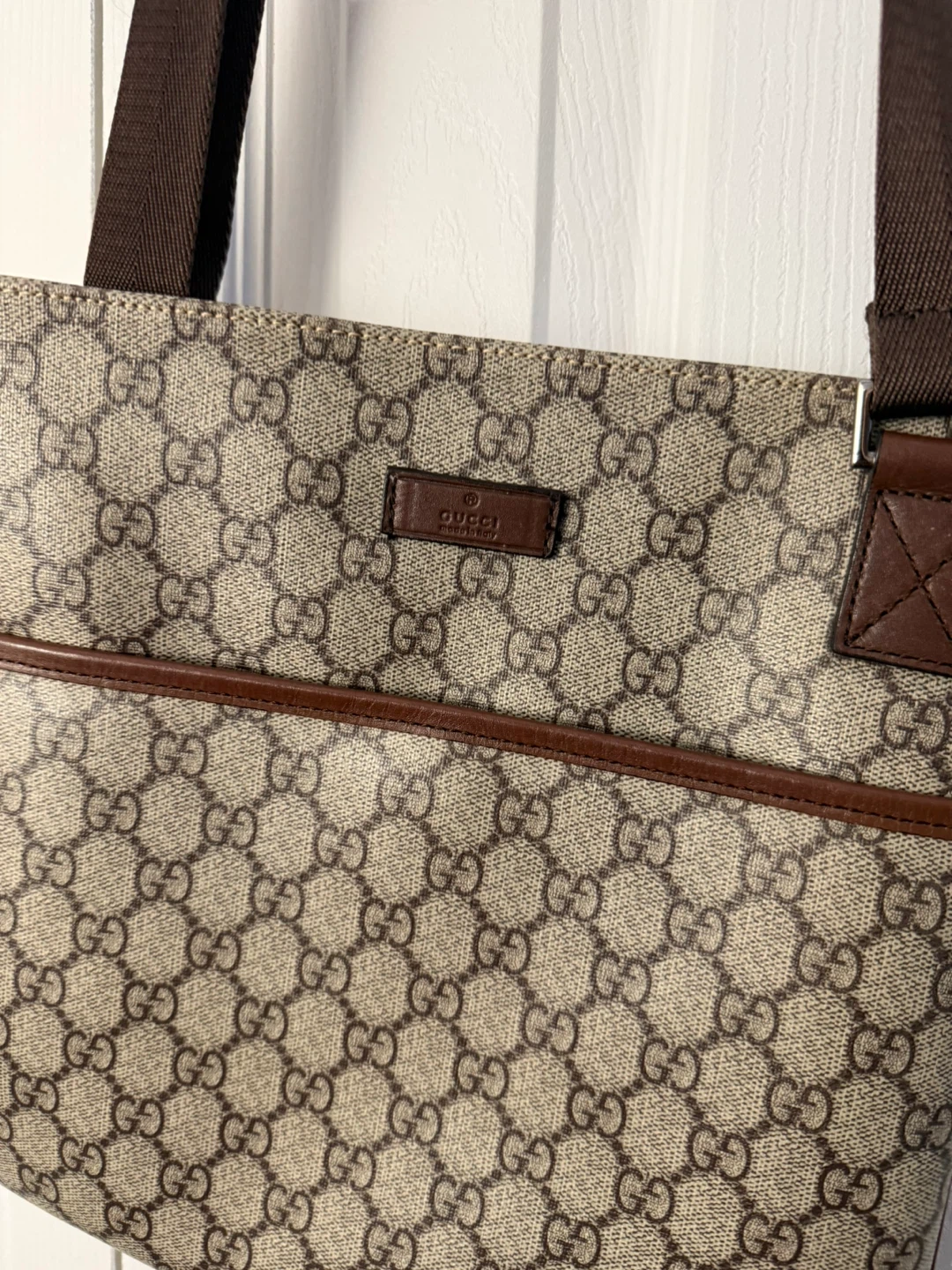 Gucci Monogram Messenger Bag - photo 2