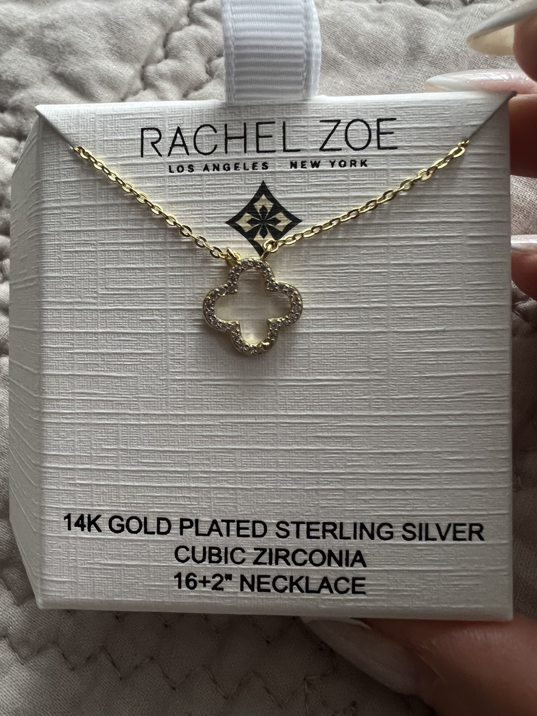 Silver clover necklace