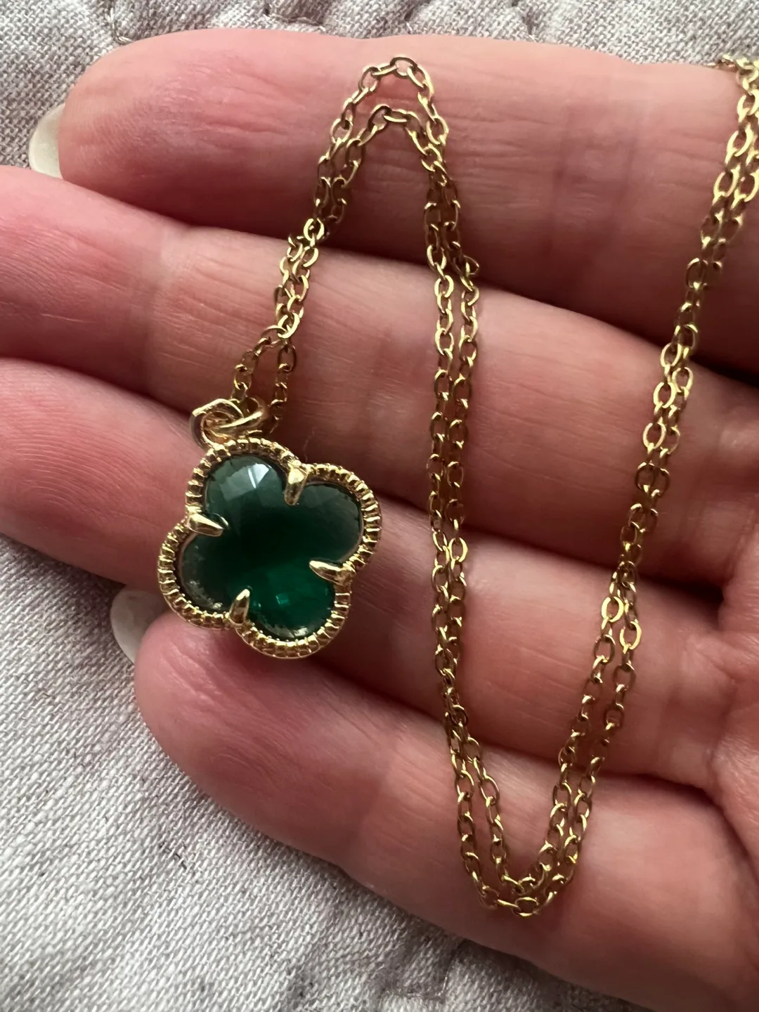 Gold emerald clover necklace