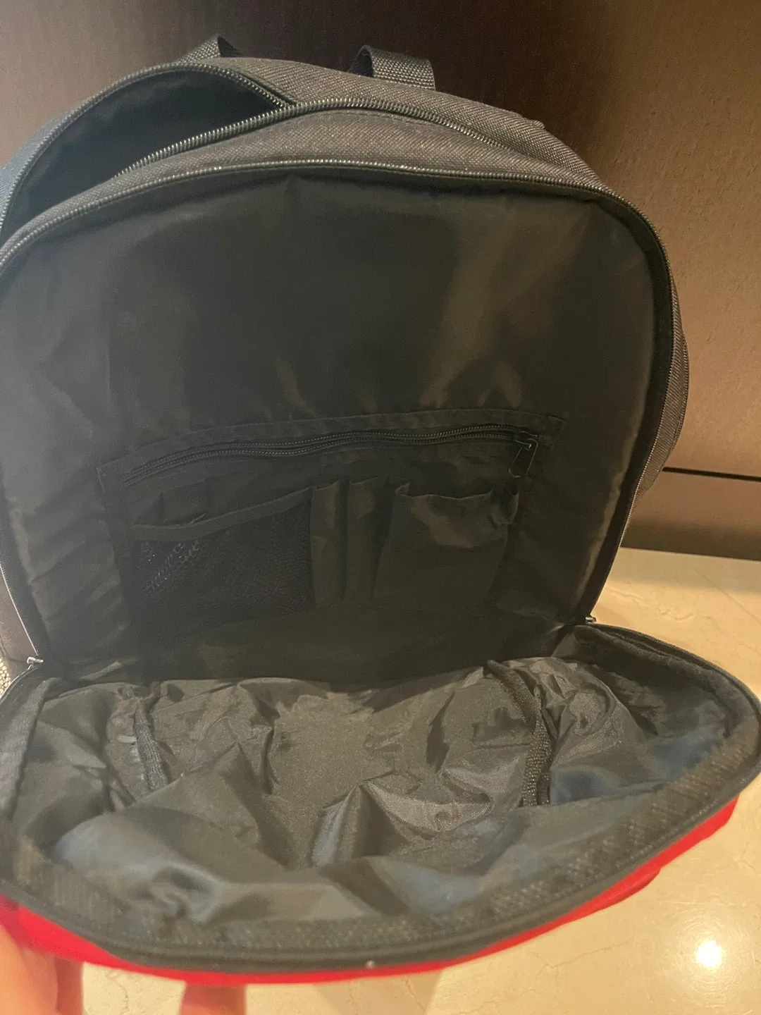 Wilson Tennis Backpack - Red & Black image indicator(3)