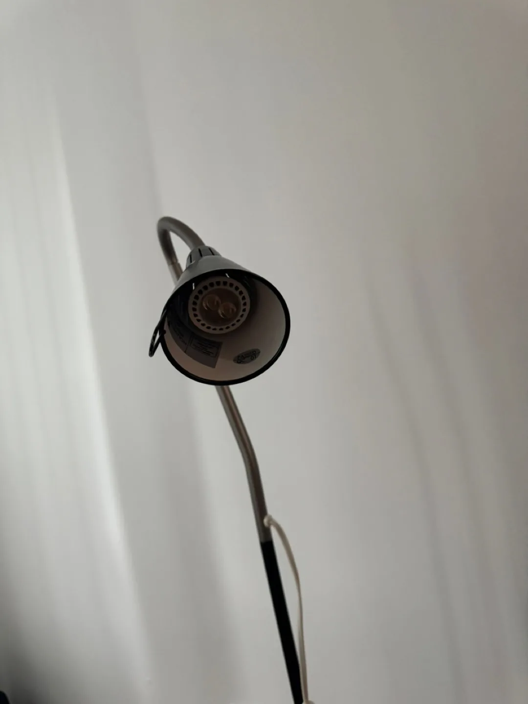 IKEA Floor Lamp image indicator(2)