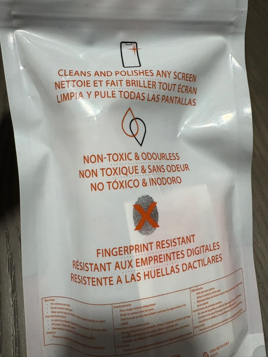 Screen Cleaning Kit image indicator(2)