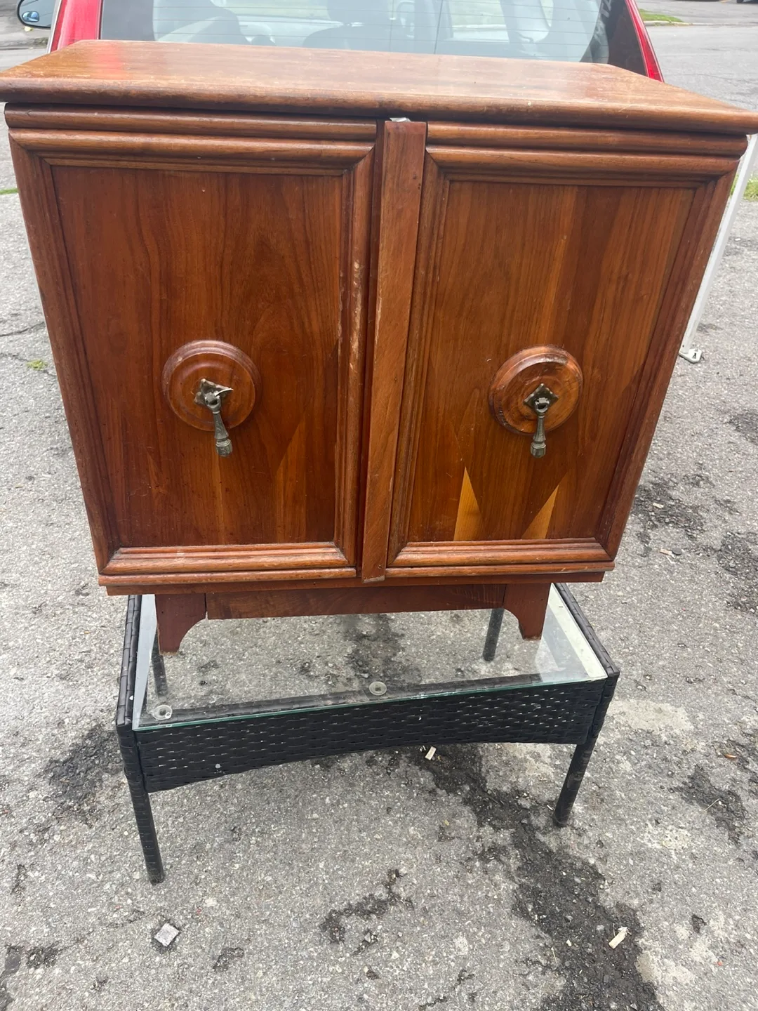 Wooden Cabinet thumbnail