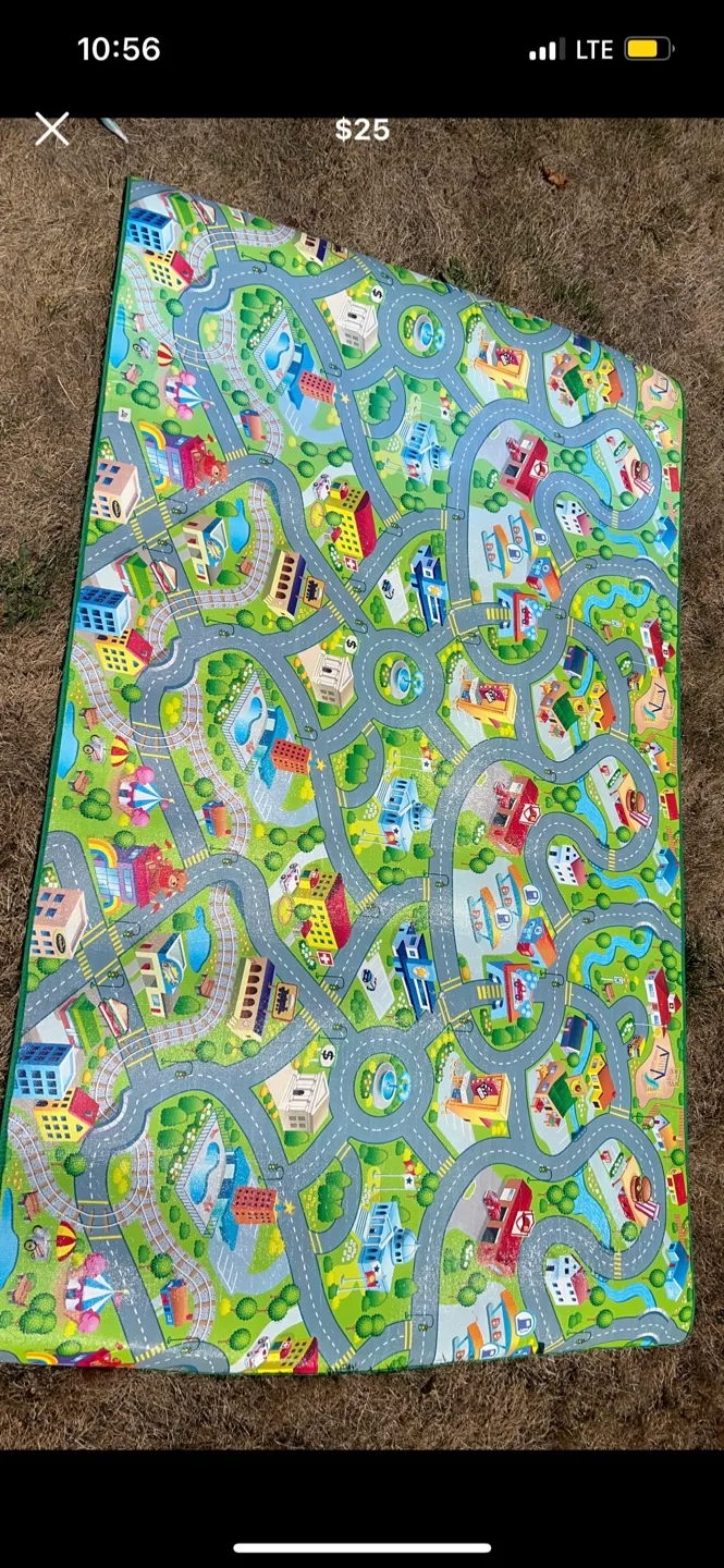 Kids' Play Mat with City Design image indicator(2)