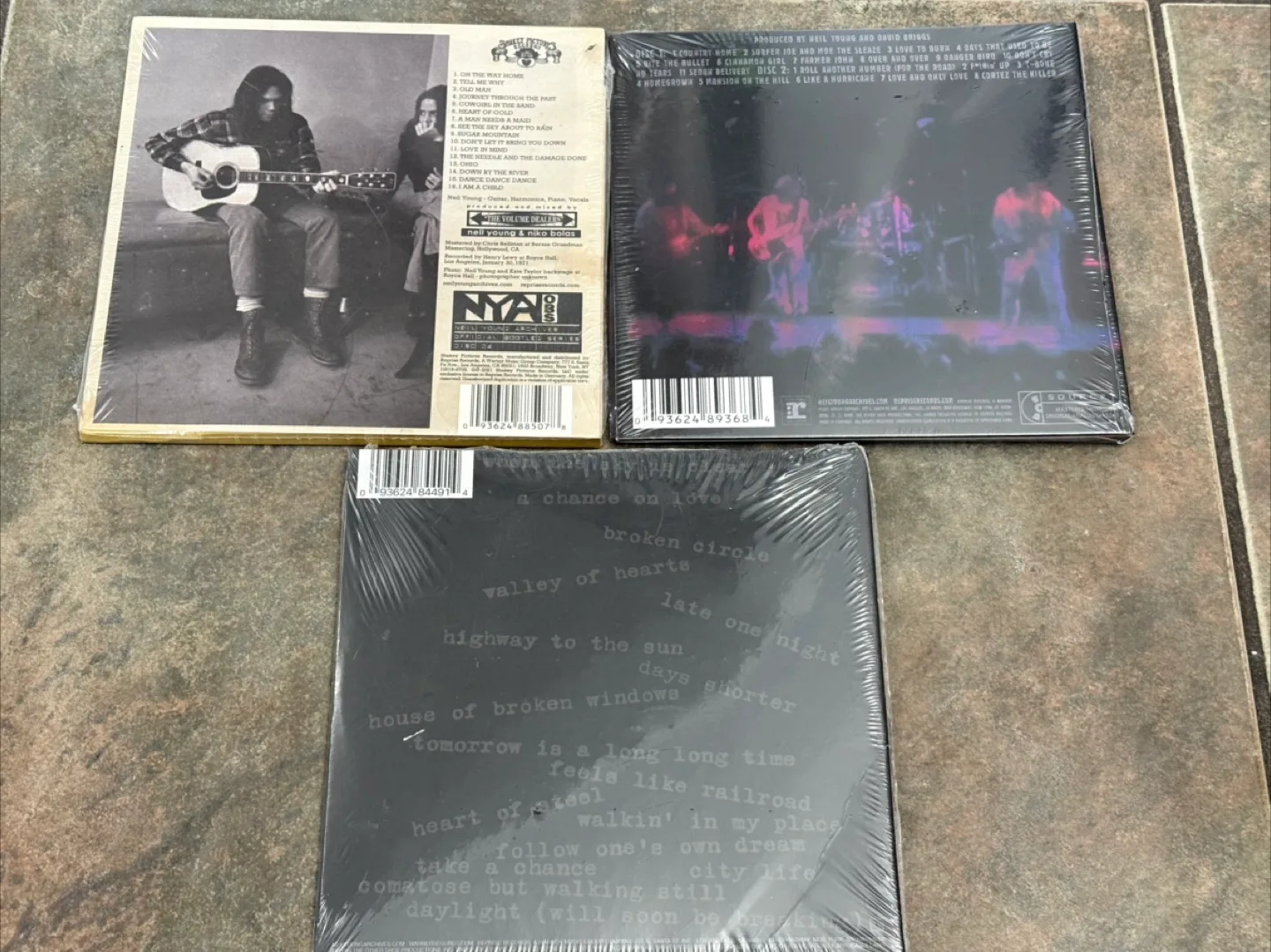 Neil Young Vinyl CDs - Lot of 3 image indicator(2)