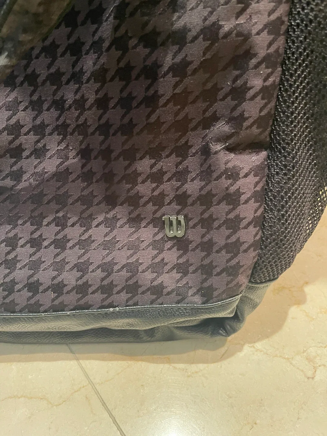 Wilson Tote Bag - Houndstooth Pattern image indicator(2)