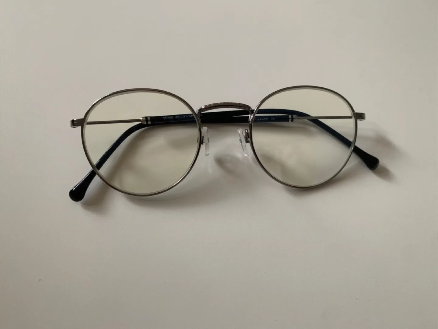 Unique and modern style Glasses frame thumbnail