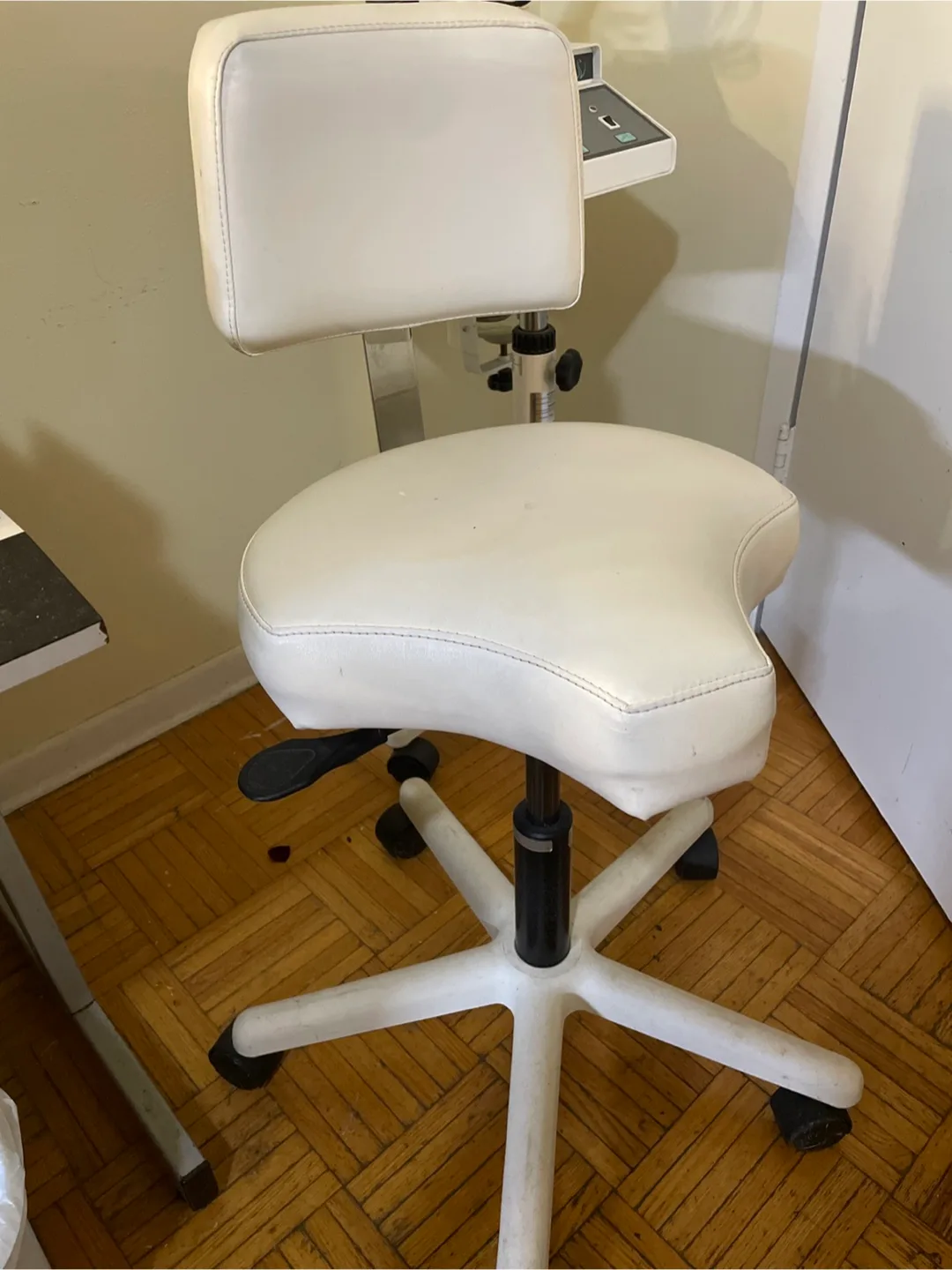 Silhouette-Tone White Adjustable Stool thumbnail