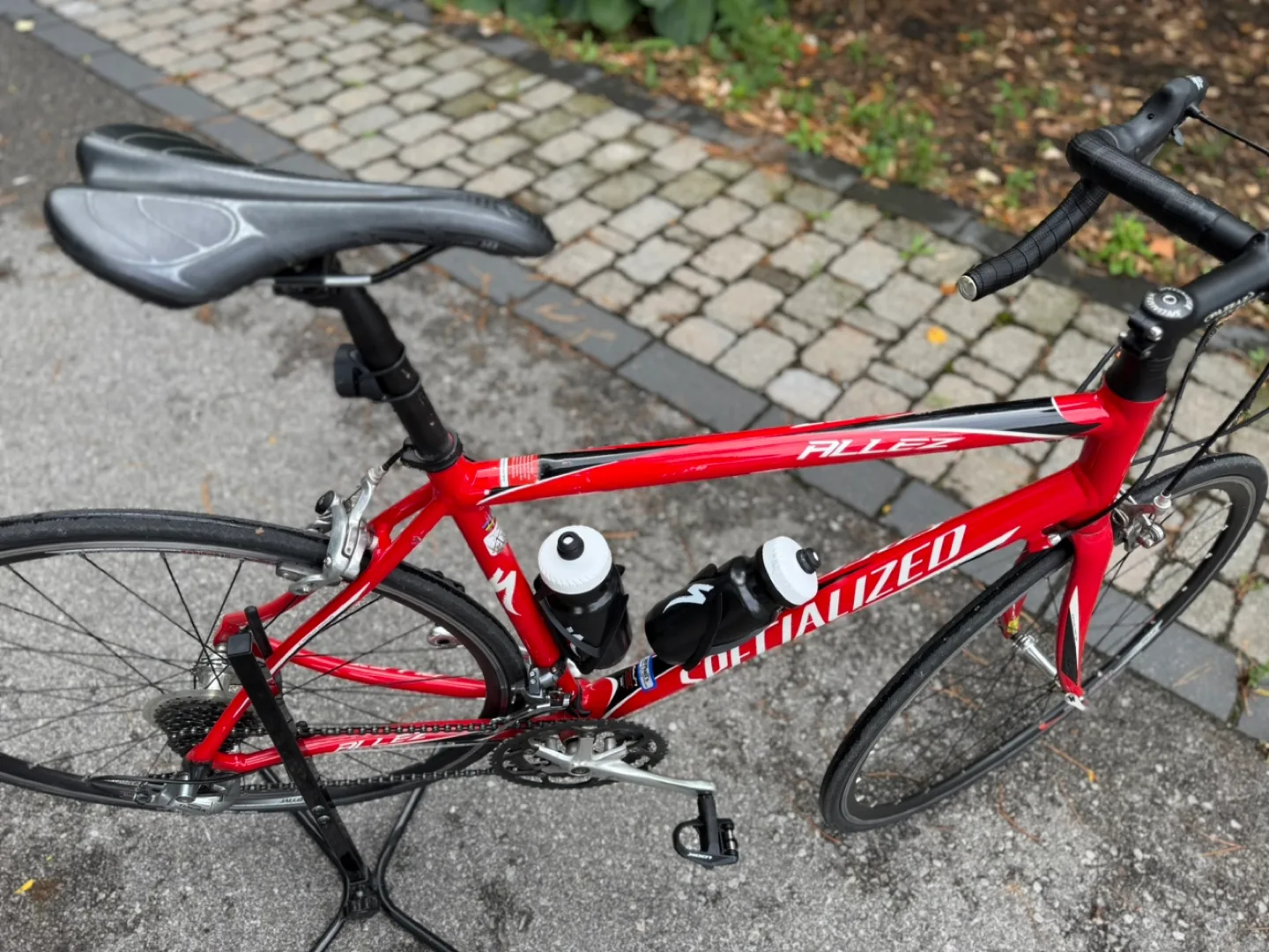 Specialized Allez Road Bike image indicator(5)