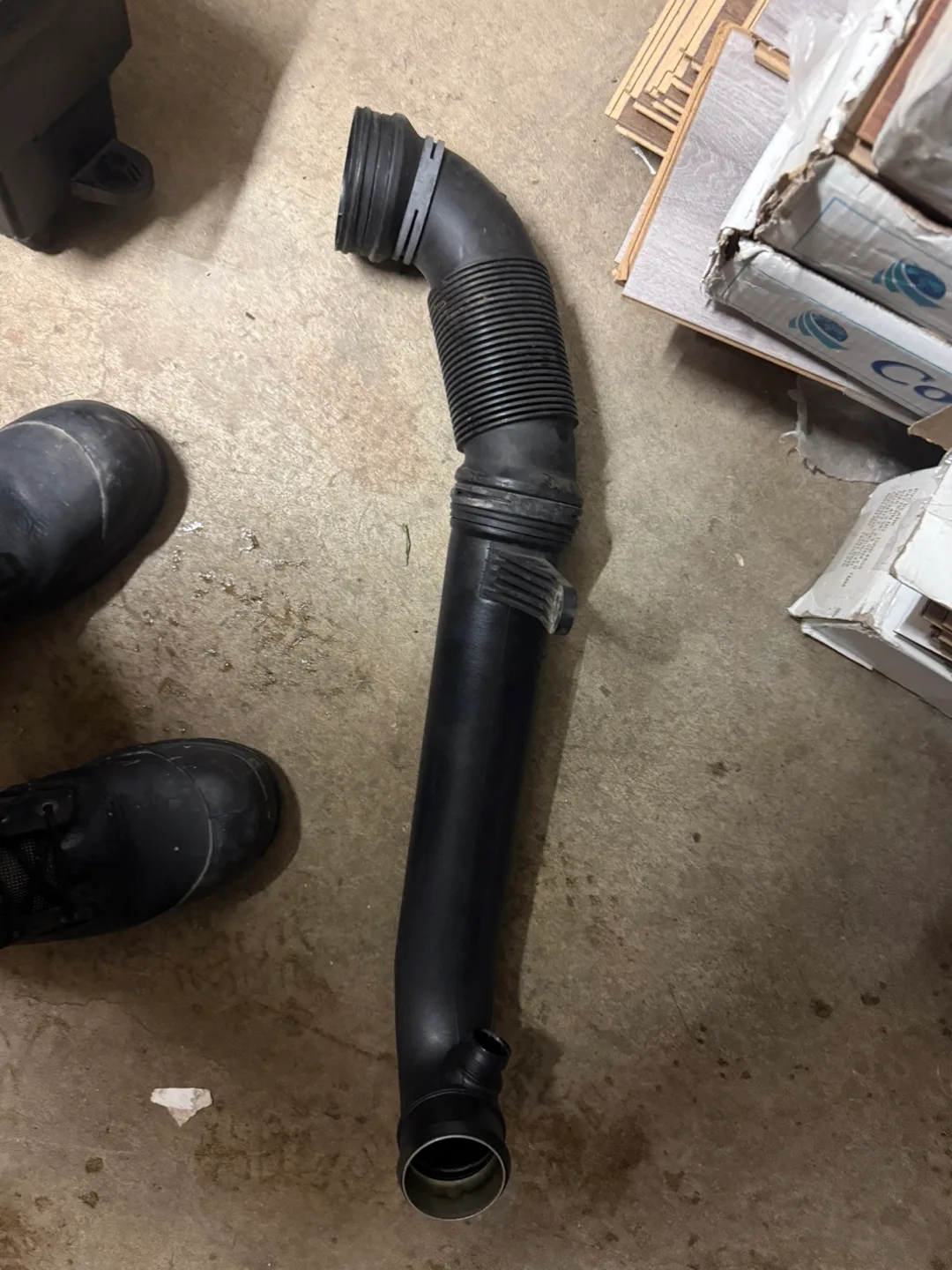 Volkswagen Air Filter Housing Assembly image indicator(4)