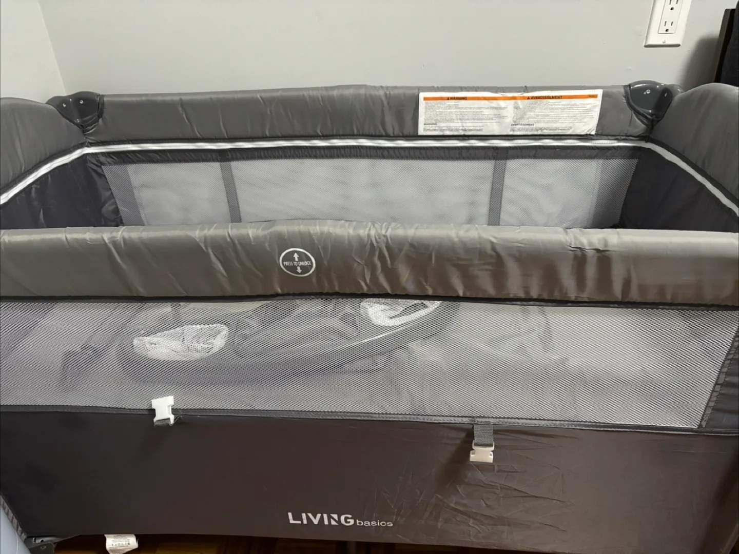 Living Basics Baby Bed Playard image indicator(5)