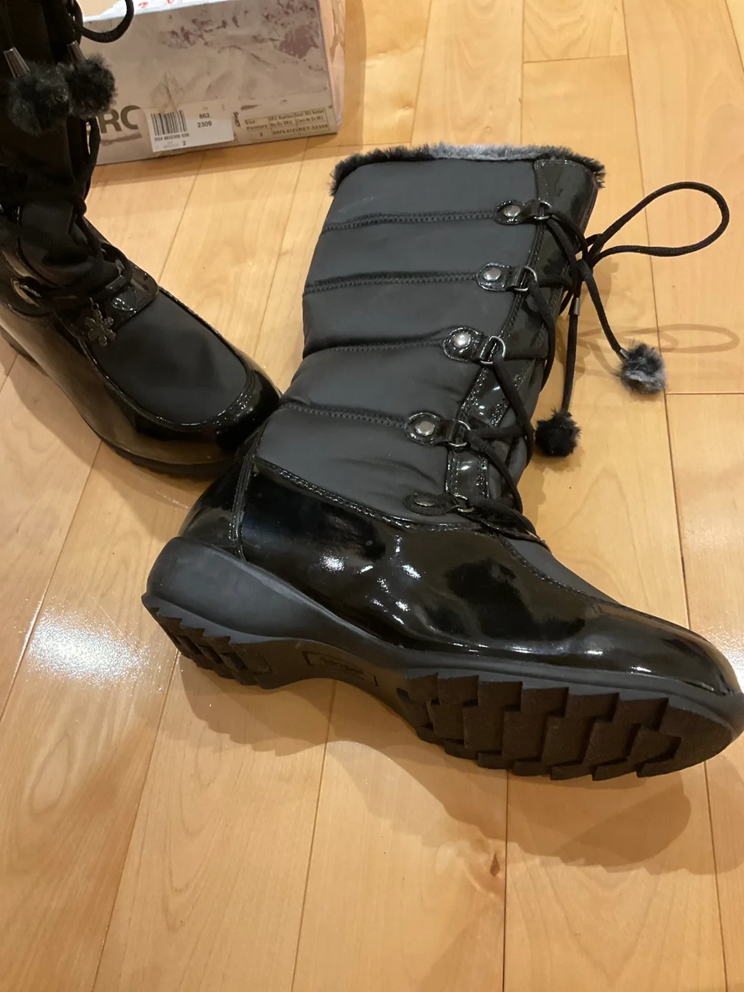 Kohl's Totes Puff Black Winter Boots - Women's Size 9 image indicator(6)
