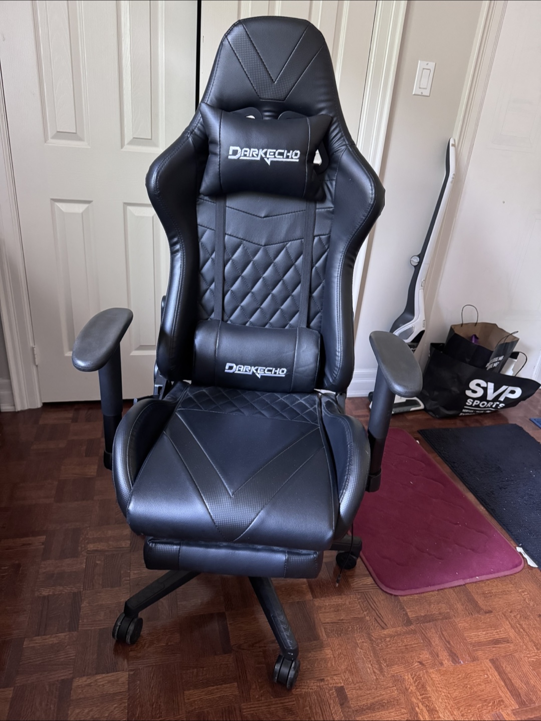 Darkecho Gaming Chair - Black