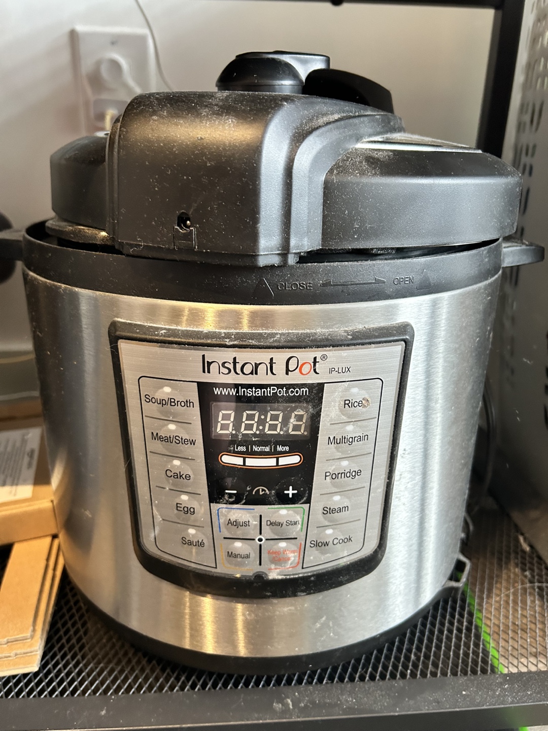 Instant Pot IP-LUX