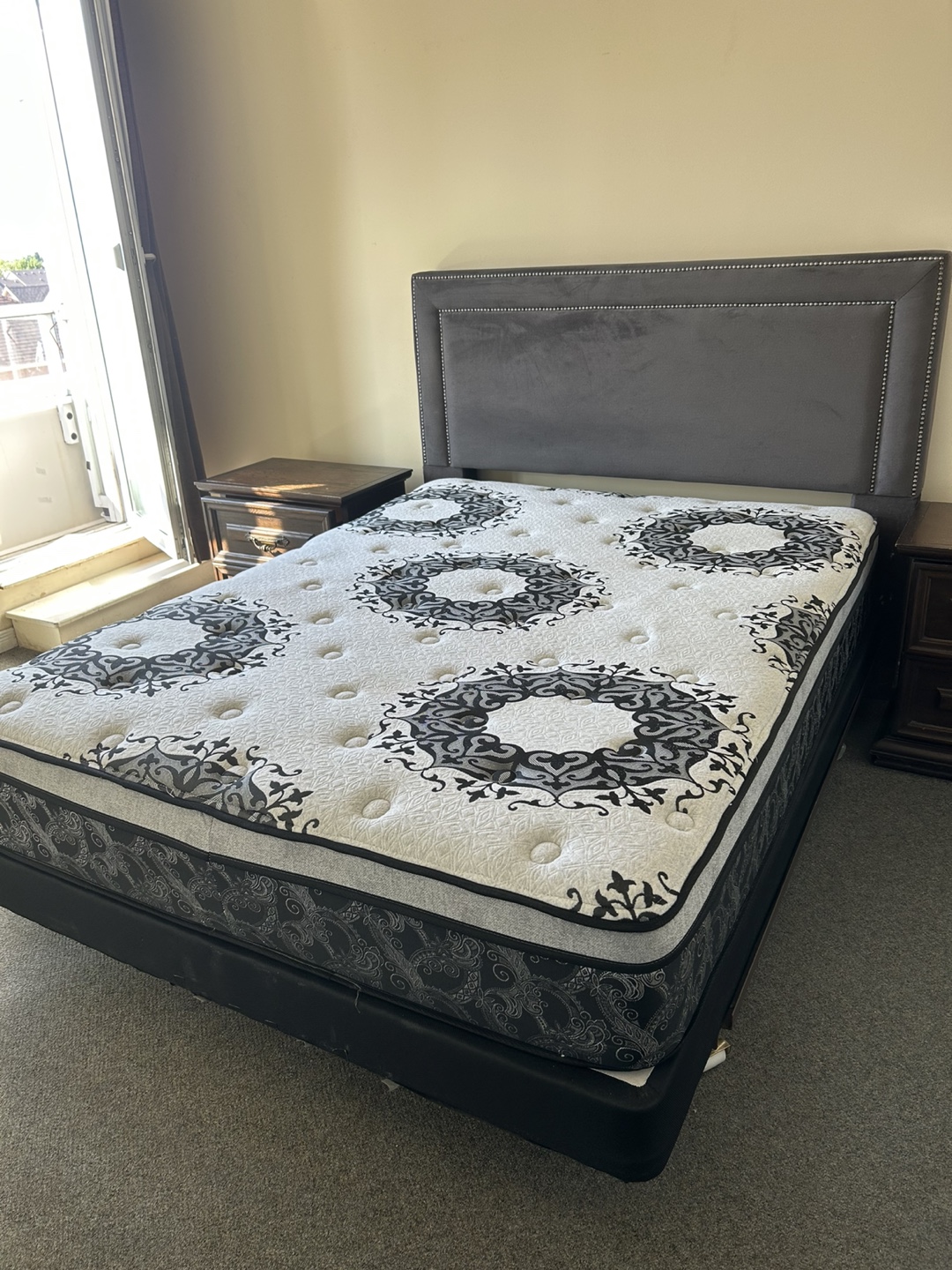 Queen Size Headboard and boxspring