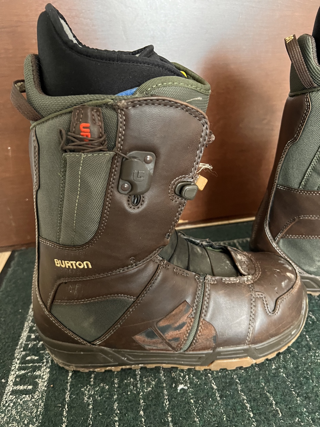 Burton Moto Snowboard Boots Size 8.5 - photo 2