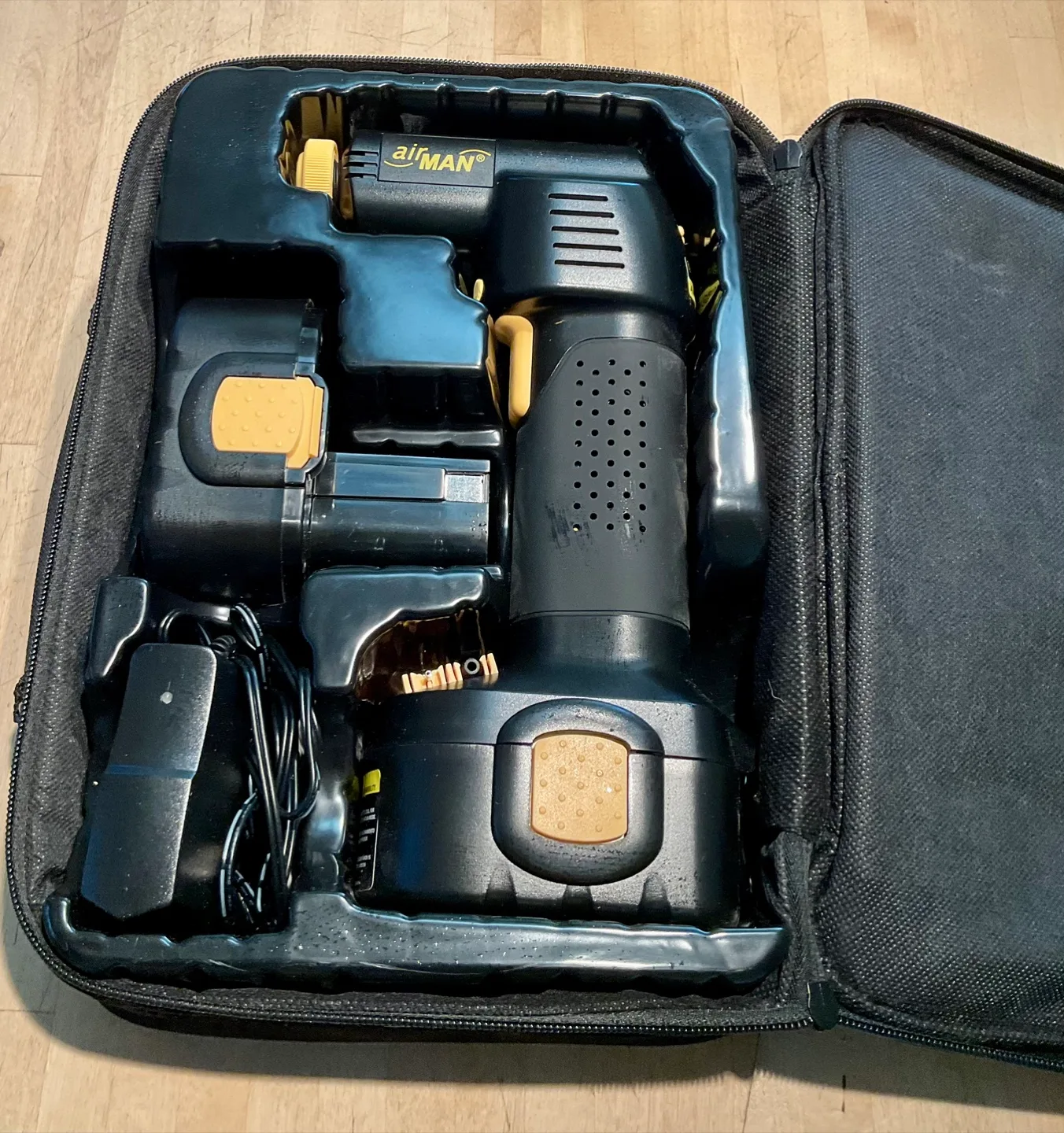 Airman Professional Cordless Inflator thumbnail