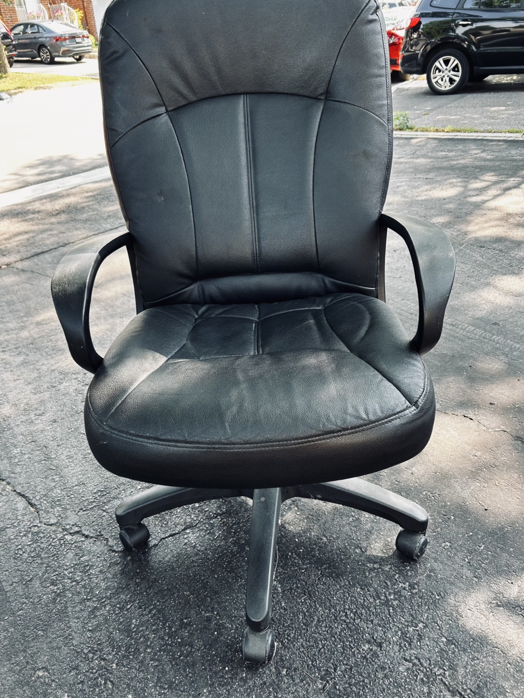Black Leather Office Chair - photo 3