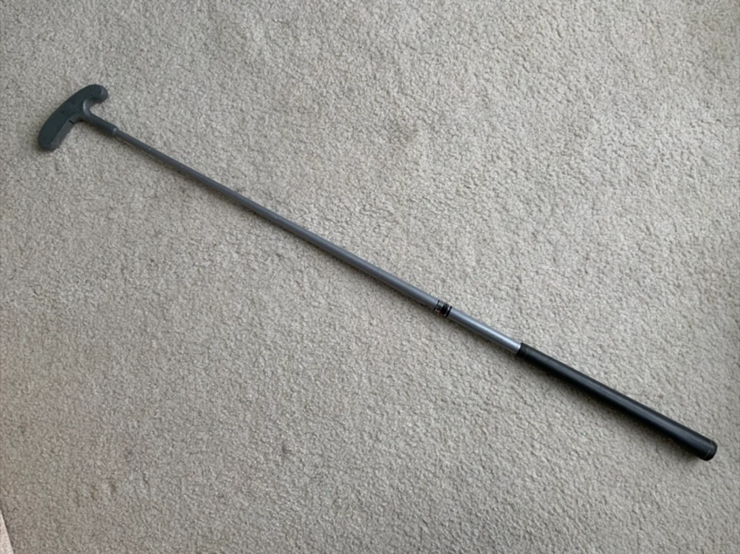 Northwestern Tour Golf Putter image indicator(3)