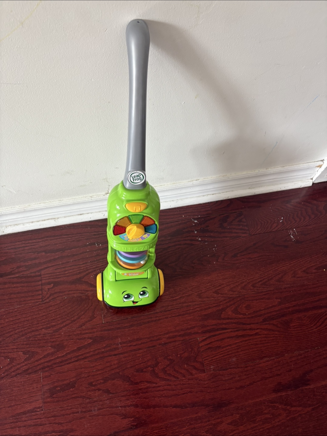 LeapFrog Pick Up & Count Vacuum - photo 2