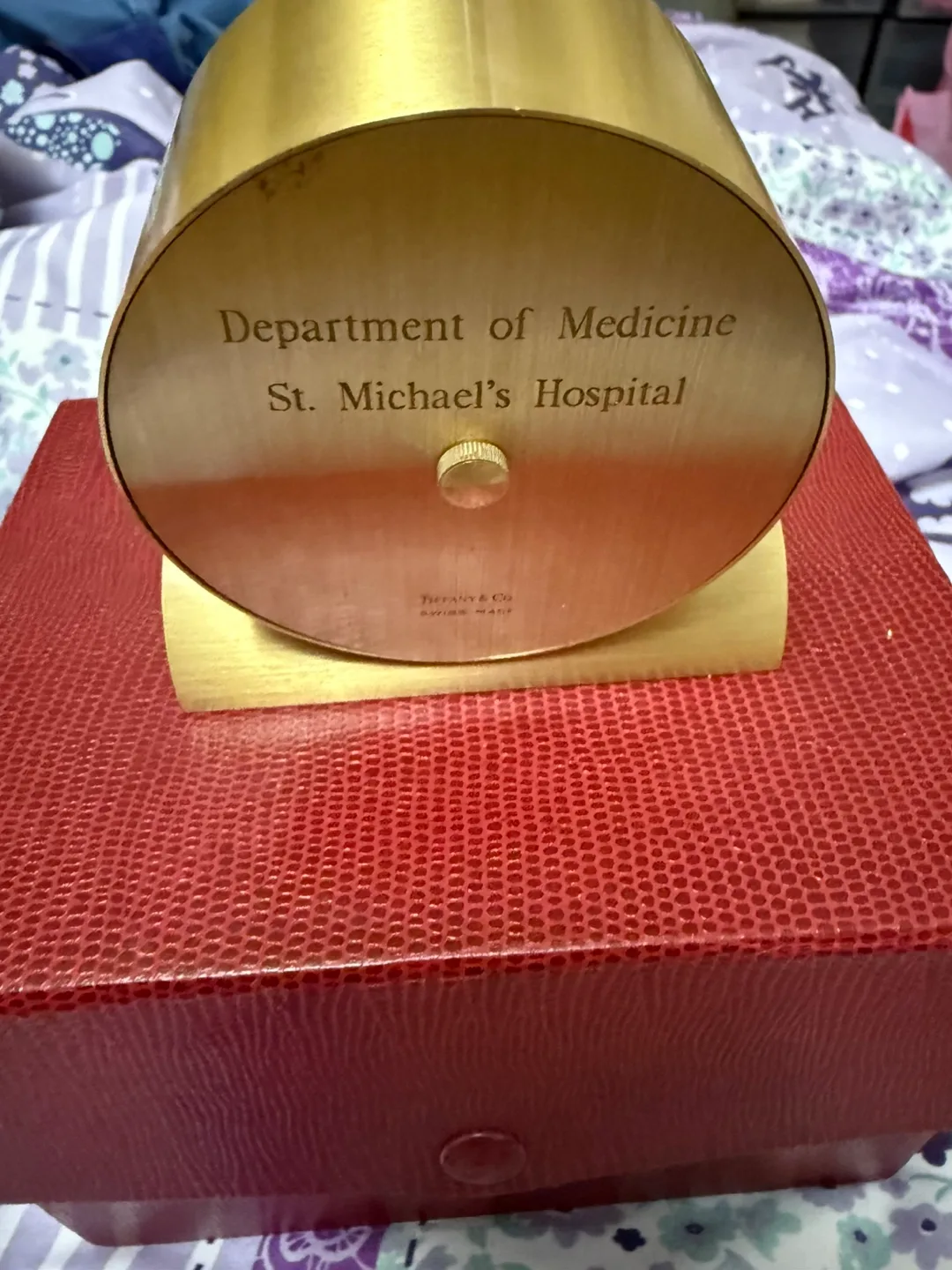 Tiffany & Co. Swiss Made Desk Clock with box image indicator(2)