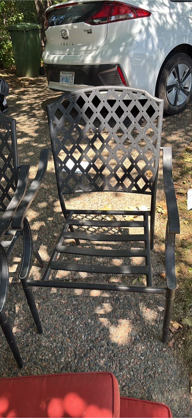 Patio Chair & Cushions