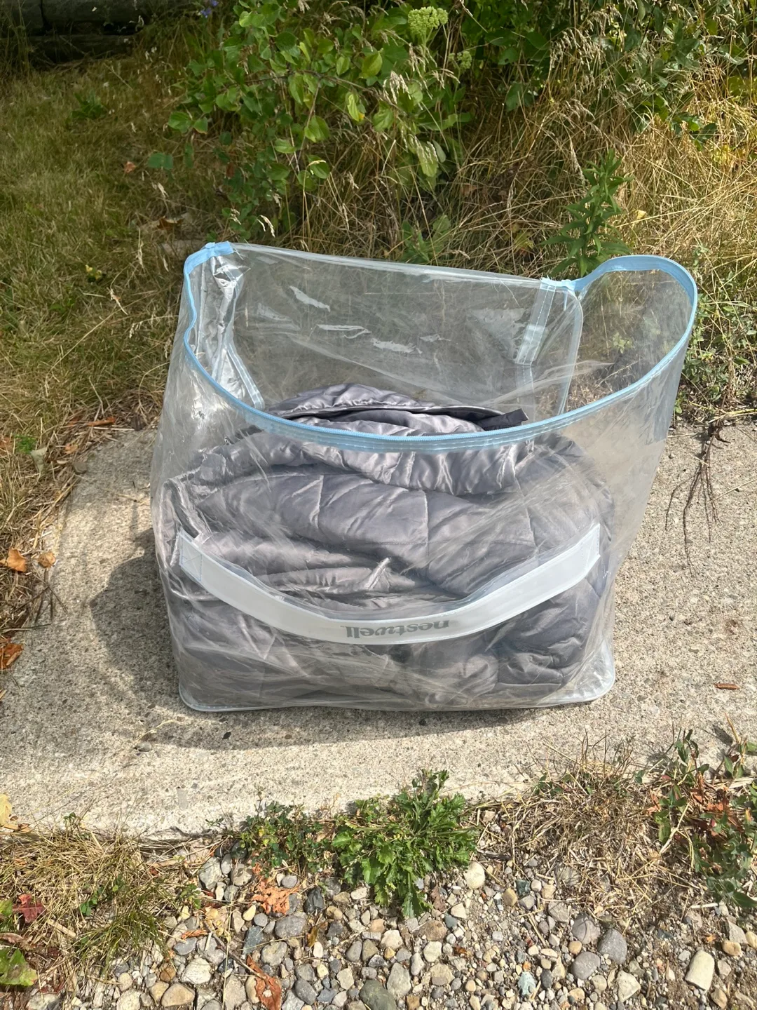 GH Home Weighted Blanket 88x104 Gray image indicator(2)