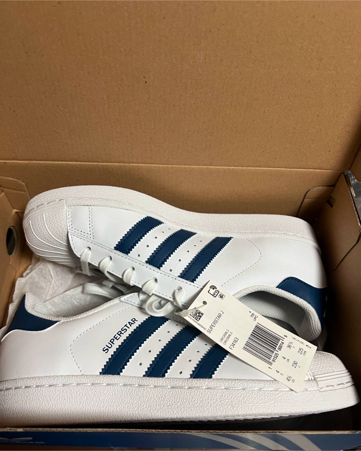 Adidas Superstar J White/Navy Shoes - New in Box! - photo 2