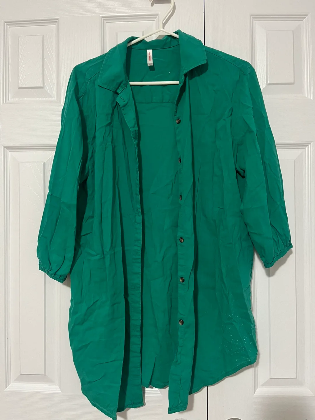 Green Button-Up Shirt - Size S thumbnail