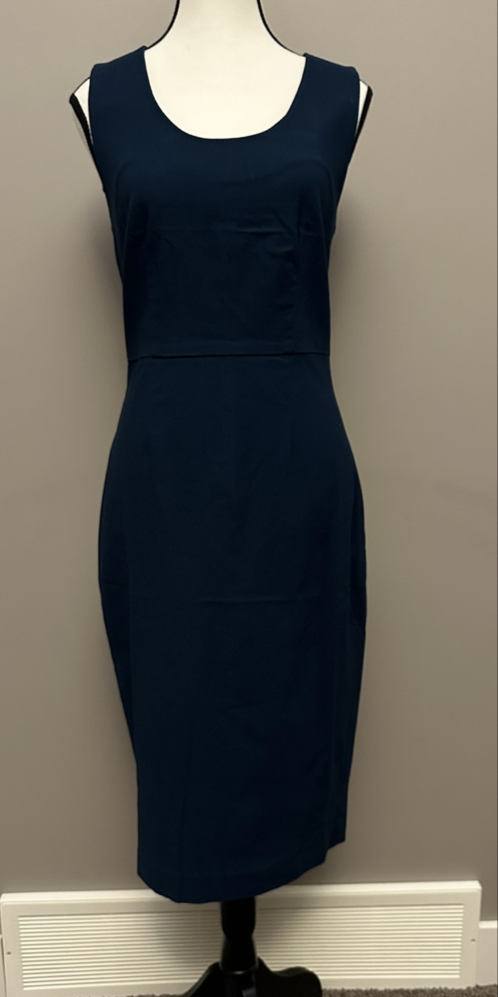Assorted Women's Dresses and Coats - photo 5