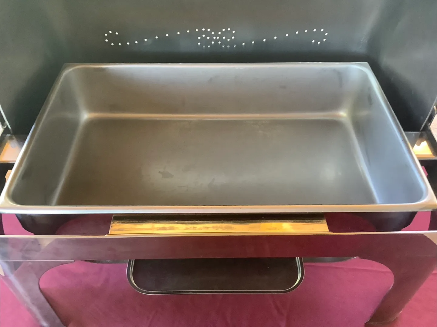 Chafing Dish & Storage 10 available image indicator(3)