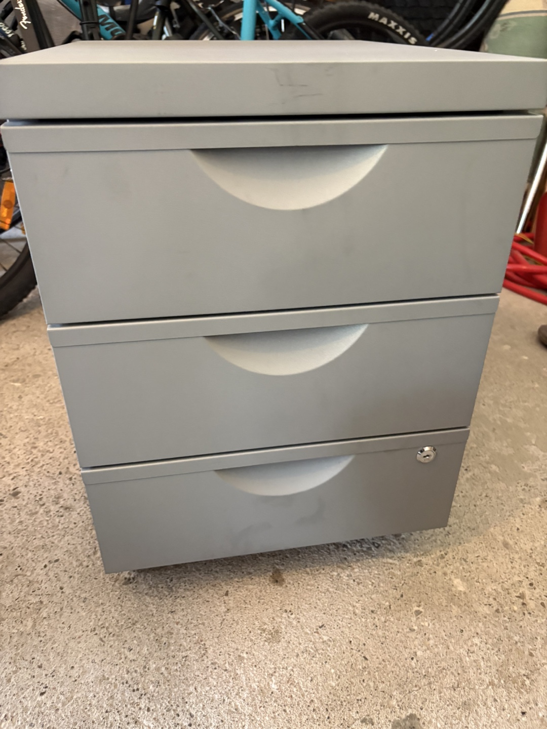 Grey 3-Drawer Filing Cabinet