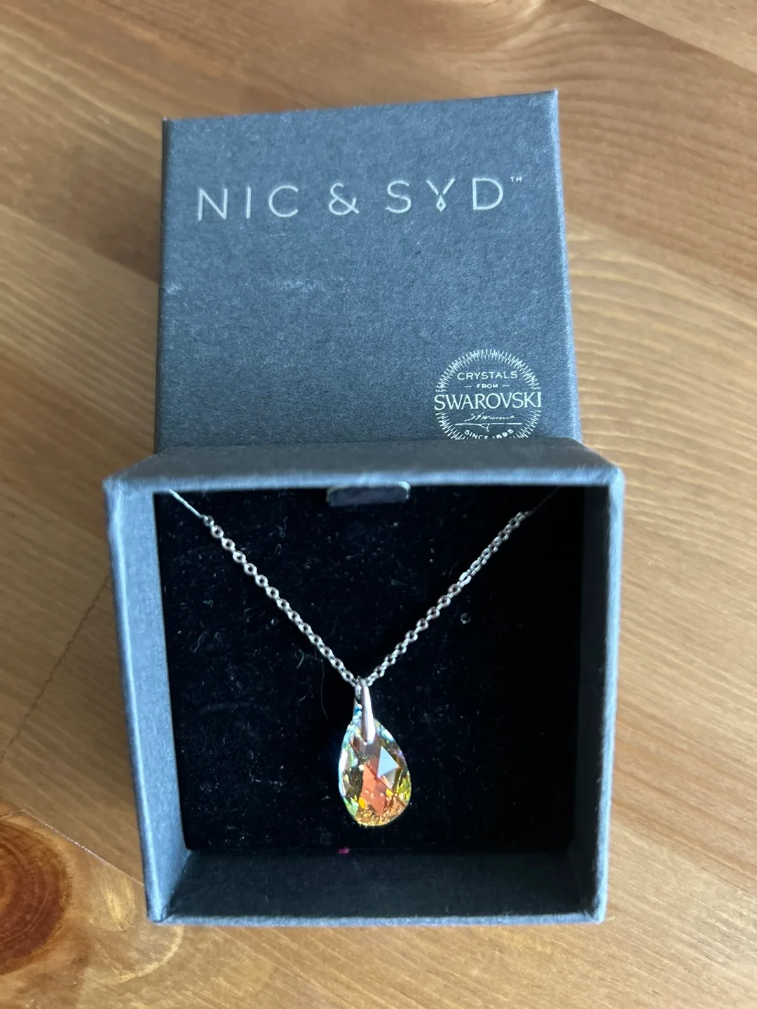 Silver chain with Swarovski thumbnail