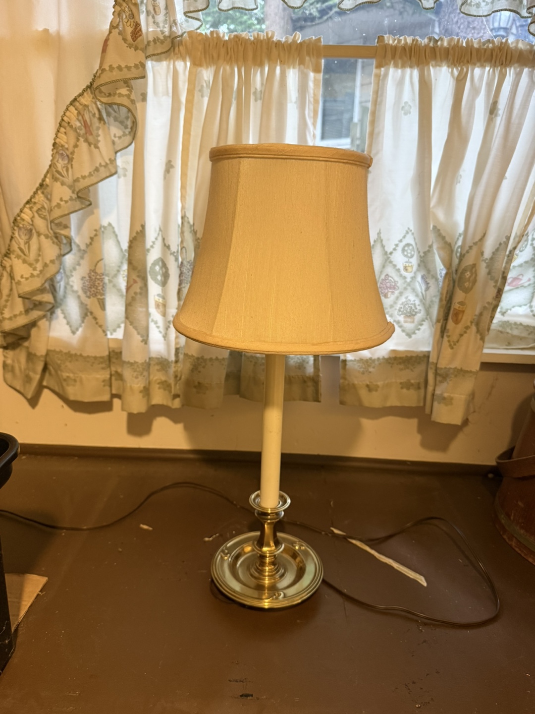 Table Lamp (2) - Beige Shade, Gold Base - photo 3