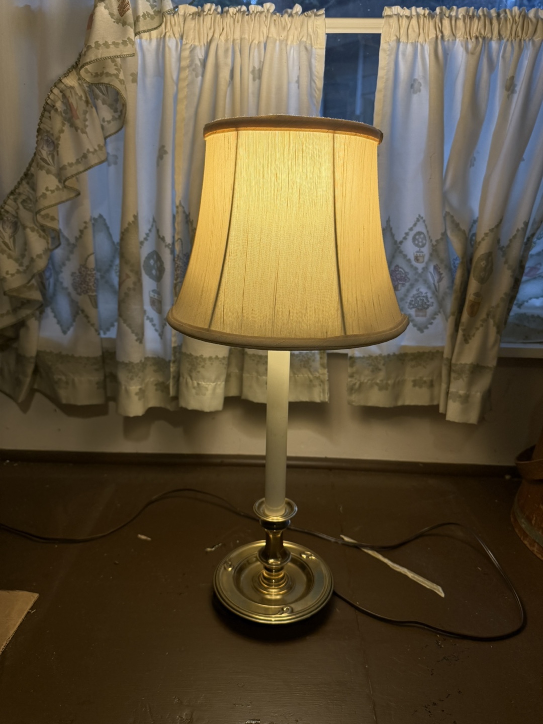 Table Lamp (2) - Beige Shade, Gold Base - photo 2