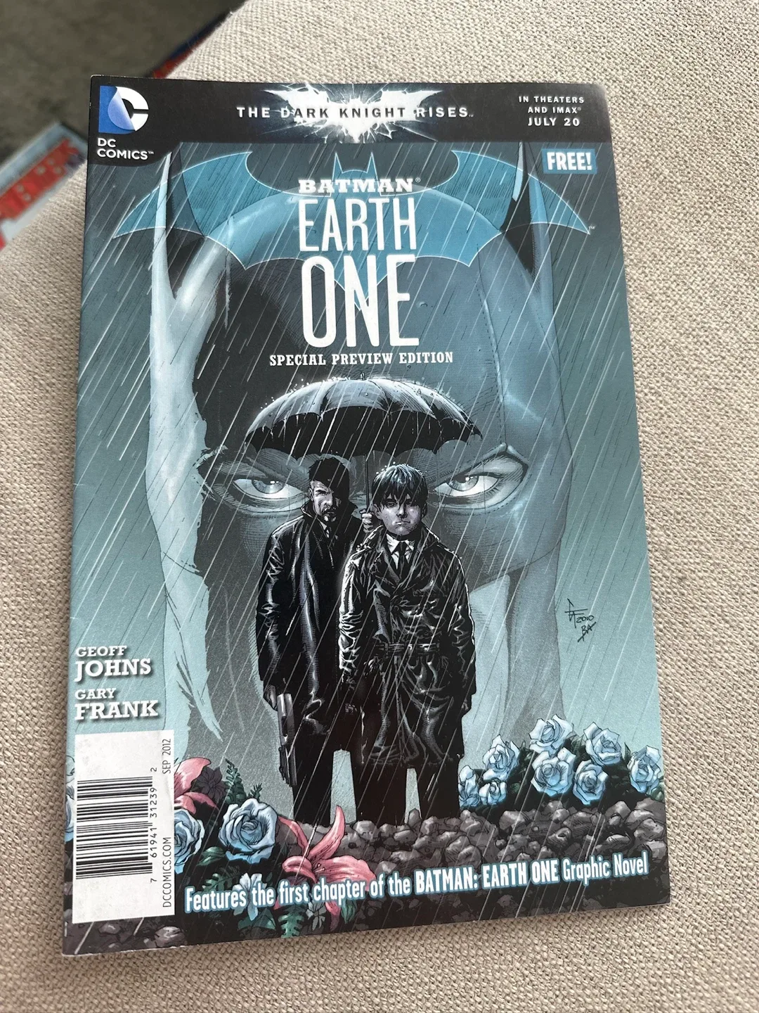 Batman: Earth One Special Preview Edition NM