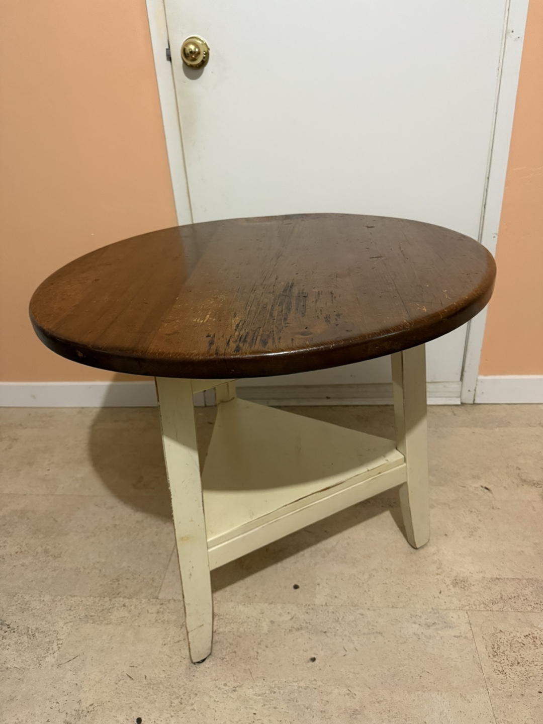 Round Wooden Table - photo 4