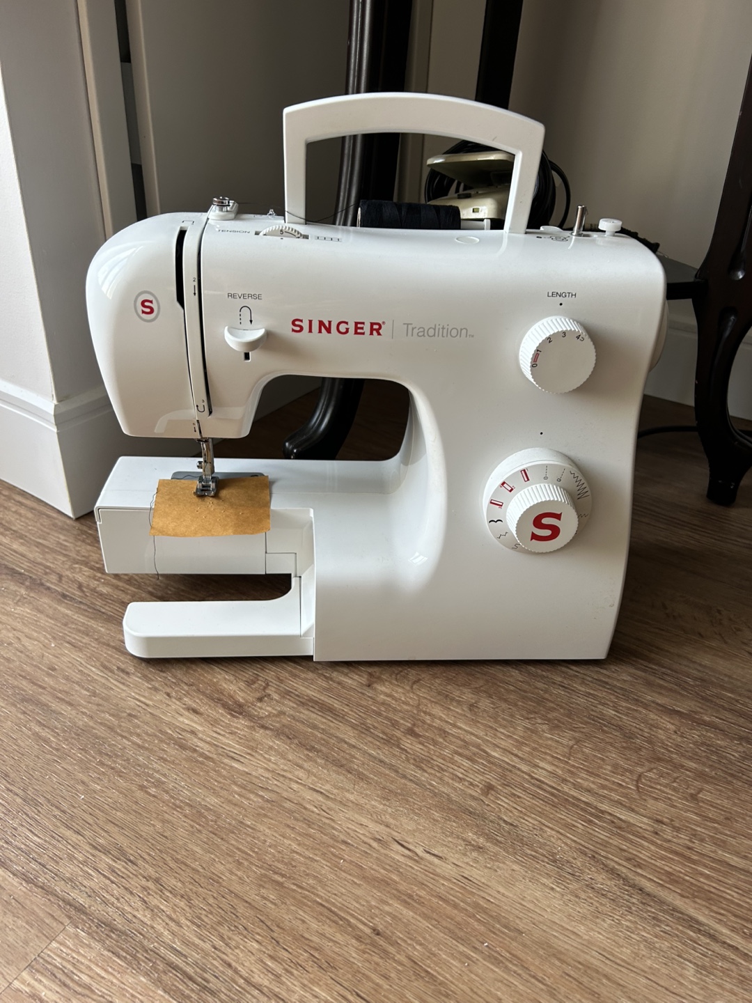 Singer Tradition Sewing Machine