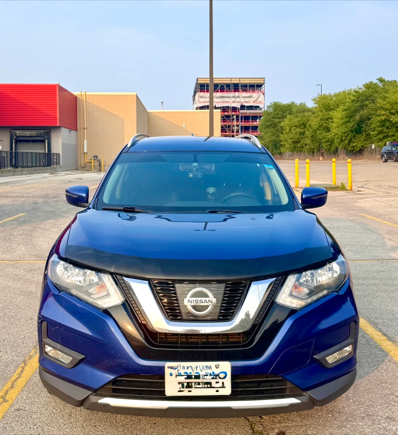 Nissan Rogue Blue SUV thumbnail