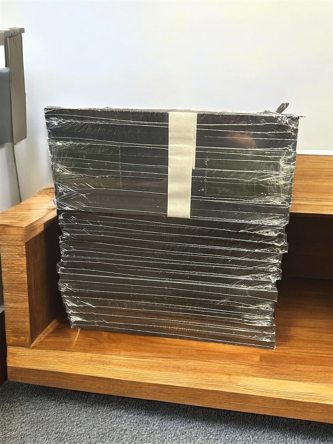 24 Black Picture Frames (8.5x11 / 5.5x7.5 with mat) – $20 - photo 3