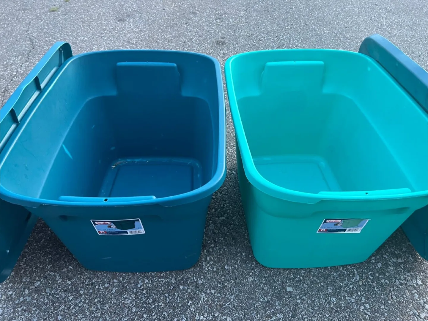 2x Blue & Green Storage Totes thumbnail